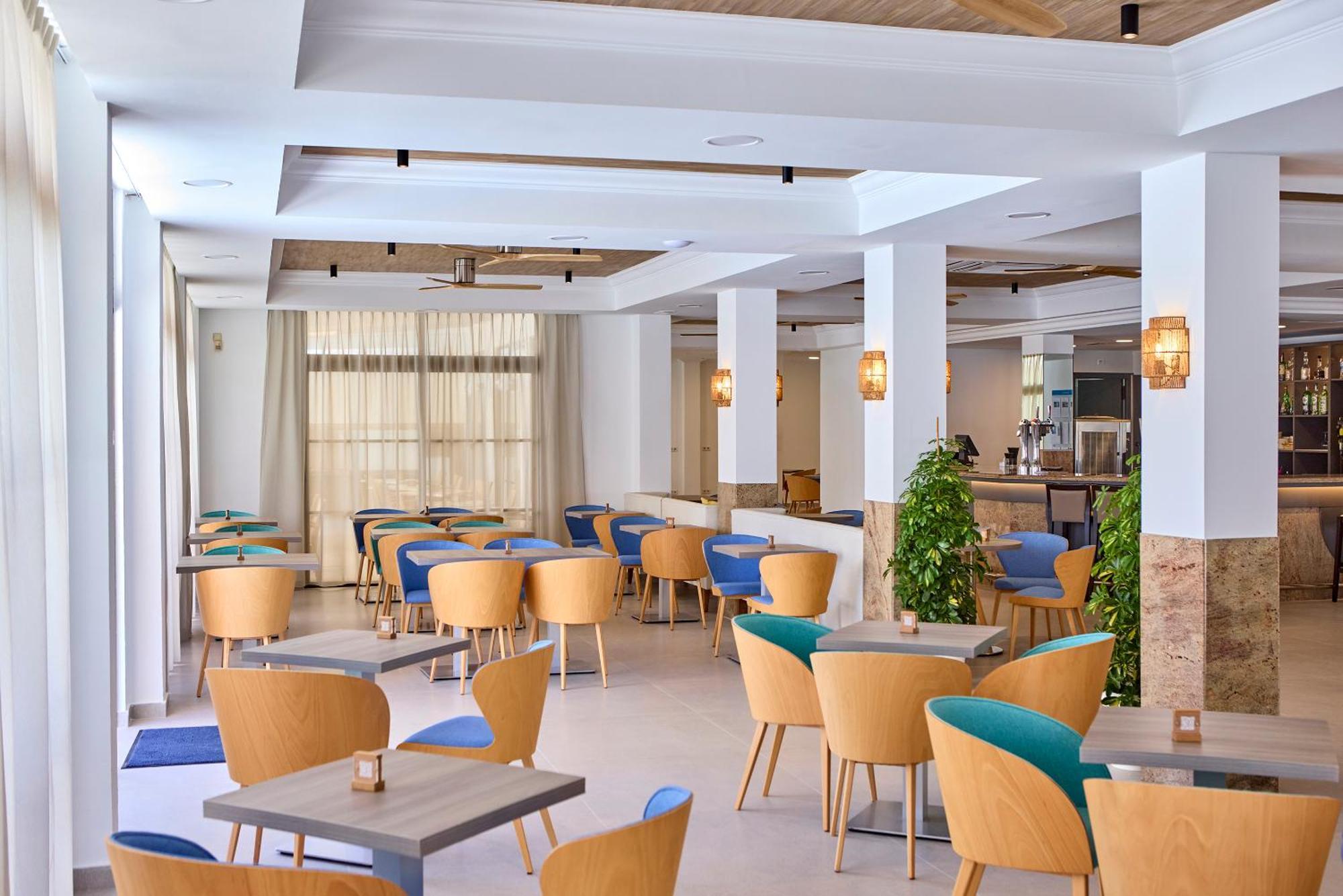 Universal Hotel Bikini Cala Millor  Exterior photo