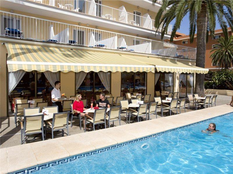 Universal Hotel Bikini Cala Millor  Exterior photo