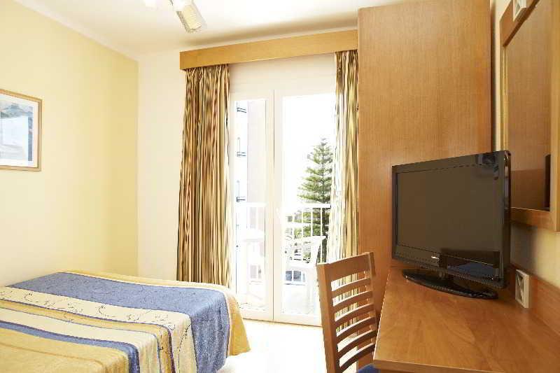 Universal Hotel Bikini Cala Millor  Exterior photo
